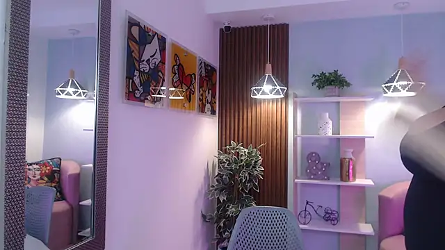 Dalila Sky online show from April 2026 06:23:01 PM