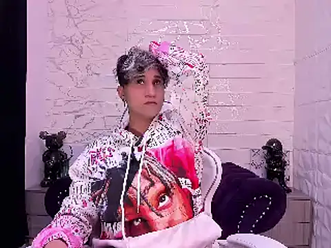 Im Milan Rs online show from March 2025 09:47:02 AM