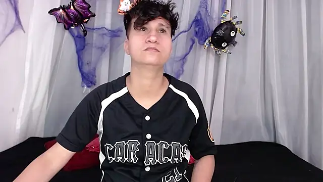 Im Milan Rs online show from October 2025 04:13:02 AM