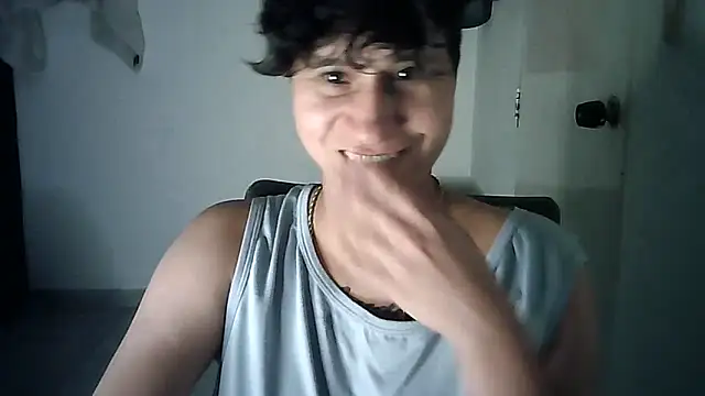 Im Milan Rs online show from November 2025 04:07:02 AM