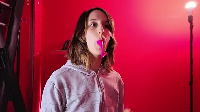 Ambar Roux  online show from March 2026 12:43:02 PM