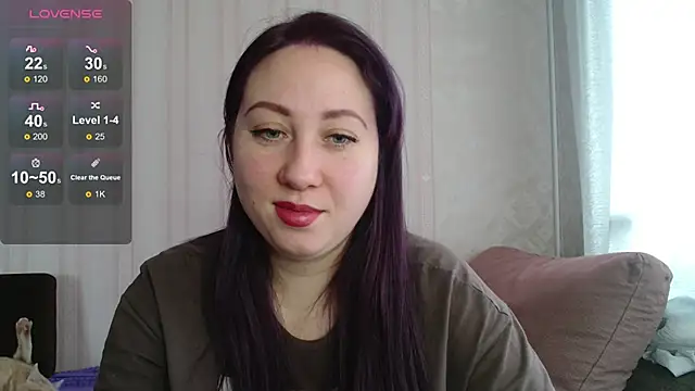 KellyCrystall online show from December 2024 05:10:02 AM