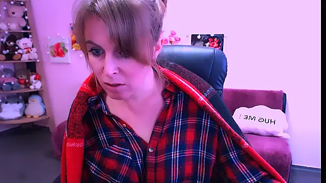 Hot Milady online show from February 2026 08:21:01 AM