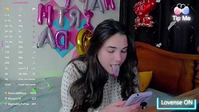 Lillianhot68 online show from February 2025 12:40:01 PM