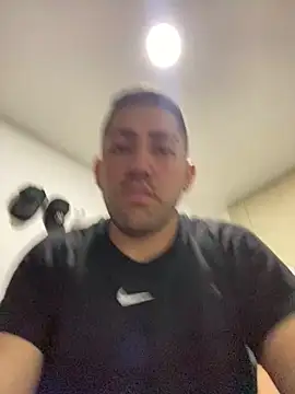 JuanZapata33 online show from February 2025 02:55:02 AM