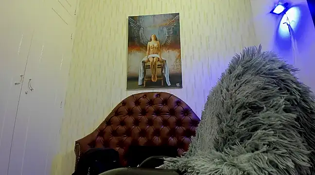 charlotte ebony online show from January 2025 03:20:01 AM