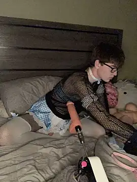 Snapshot of YourFavTwinkie chatting on February 2025 07:26:01 AM YourFavTwinkie online show from February 2025 07:26:01 AM