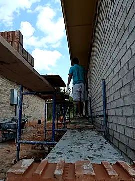 christphor online show from October 2025 07:56:01 PM