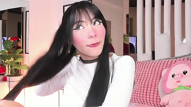 Snapshot of Kitty_Eliffe chatting on December 2025 09:35:01 PM Kitty Eliffe online show from December 2025 09:35:01 PM