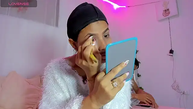 catalina and roger online show from February 2025 12:06:02 PM