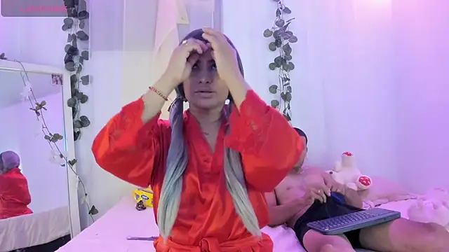 catalina and roger online show from November 2025 02:53:02 AM