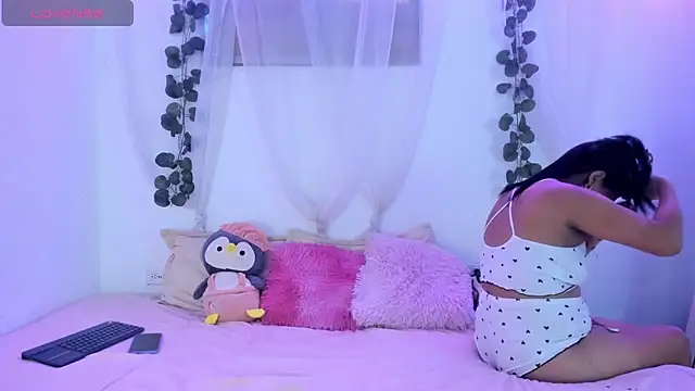 catalina and roger online show from January 2026 09:31:02 PM