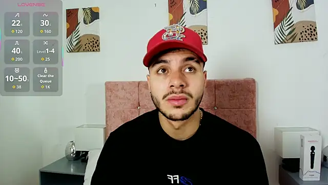 Amadeo Wild online show from September 2025 03:37:02 PM