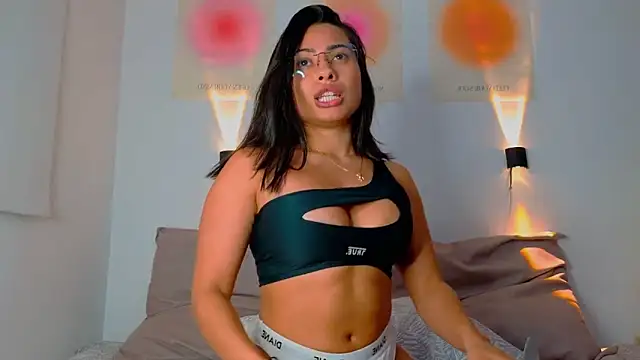 AlessaPears online show from February 2025 10:32:02 AM