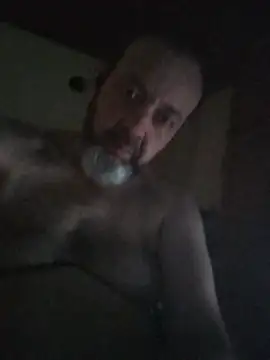 Leocesar37 online show from January 2026 05:05:01 PM