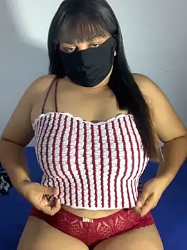 Snapshot of Jeroliee_viyana chatting on May 2026 08:06:02 PM Jeroliee viyana online show from May 2026 08:06:02 PM