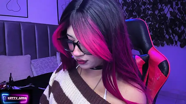 Kitty Gang online show from February 2026 01:46:02 AM