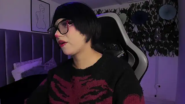 Kitty Gang online show from April 2026 01:41:01 AM