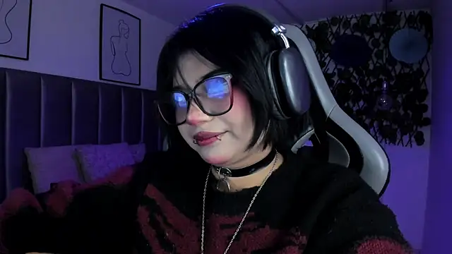 Snapshot of Kitty_Gang chatting on July 2026 03:23:01 AM Kitty Gang online show from July 2026 03:23:01 AM