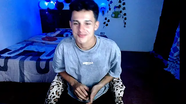 freddy romas online show from October 2025 01:33:02 AM