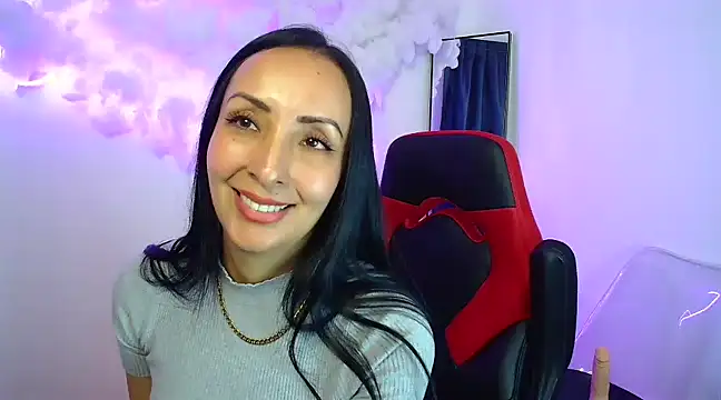 yaralyminjo2 online show from December 2024 08:07:02 PM