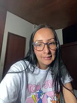 yaralyminjo2 online show from January 2025 11:22:02 PM