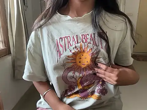 Snapshot of Pie066_ chatting on November 2025 09:30:02 AM Pie066 online show from November 2025 09:30:02 AM