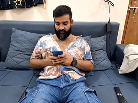 Fun Guuy online show from November 2025 10:14:02 AM