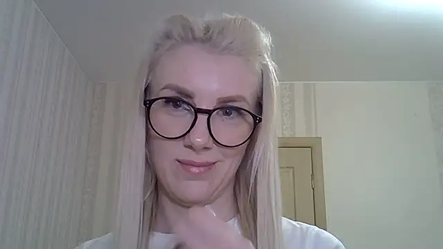 Pabonya91 online show from February 2025 02:13:02 PM