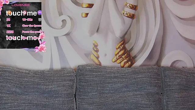 hailey peach online show from April 2026 07:58:01 PM