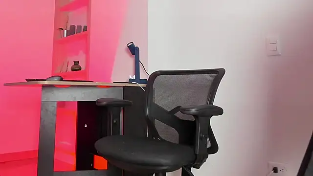 Snapshot of pablo-rincon95 chatting on February 2025 11:20:01 AM pablo-rincon95 online show from February 2025 11:20:01 AM