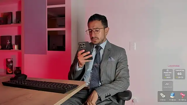 pablo-rincon95 online show from November 2025 10:30:02 PM