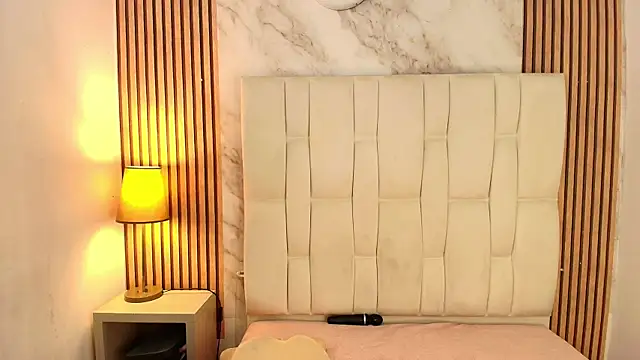 Emily Trujillo online show from January 2026 07:04:01 PM