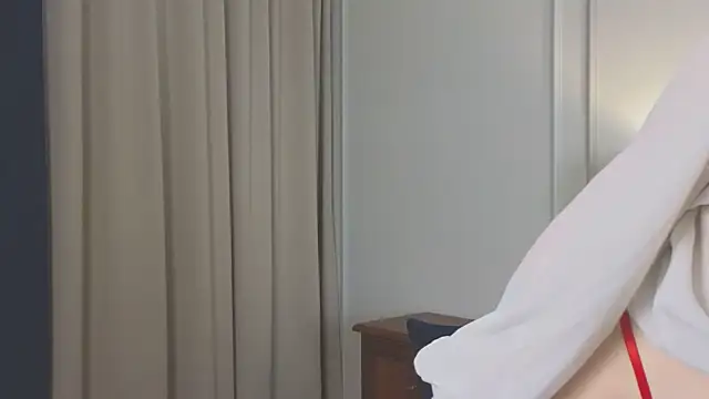 AnnTaint online show from December 2024 07:10:01 PM