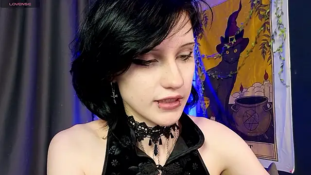 dark vamp  online show from December 2024 03:15:02 AM