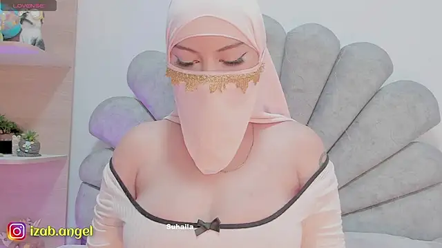 Amaltea online show from February 2025 04:03:01 PM