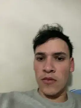 diego7990  online show from February 2026 10:16:02 PM