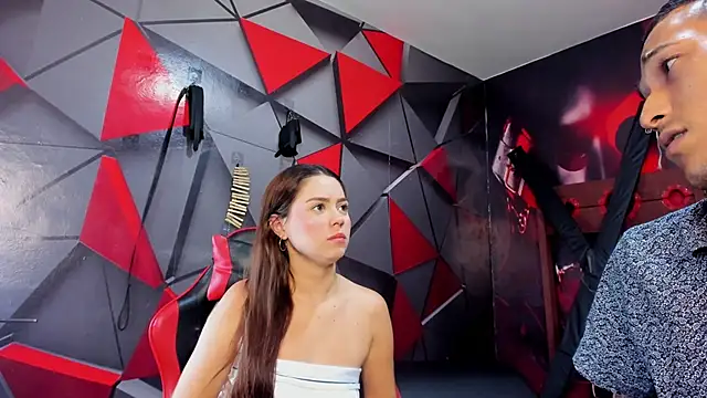 Snapshot of Hana_and_Zeta chatting on October 2025 12:19:01 PM Hana and Zeta online show from October 2025 12:19:01 PM