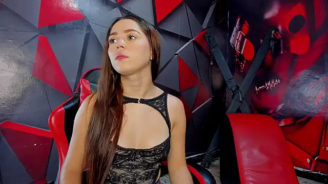 Snapshot of Hana_and_Zeta chatting on November 2025 12:15:02 PM Hana and Zeta online show from November 2025 12:15:02 PM