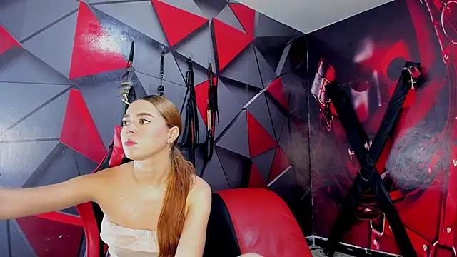 Snapshot of Hana_and_Zeta chatting on January 2026 12:42:01 PM Hana and Zeta online show from January 2026 12:42:01 PM