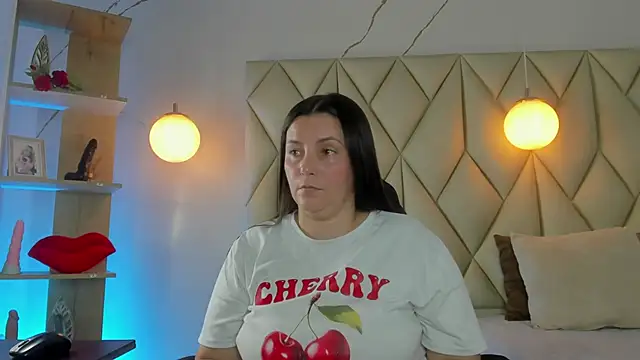 angelswets online show from April 2026 02:07:02 PM