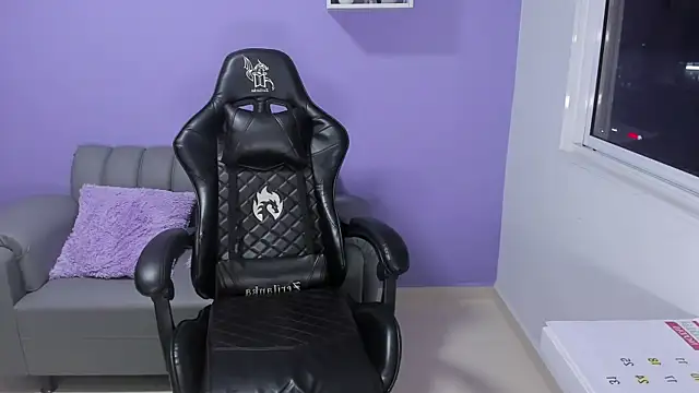 boomsar01 online show from January 2025 02:03:02 AM