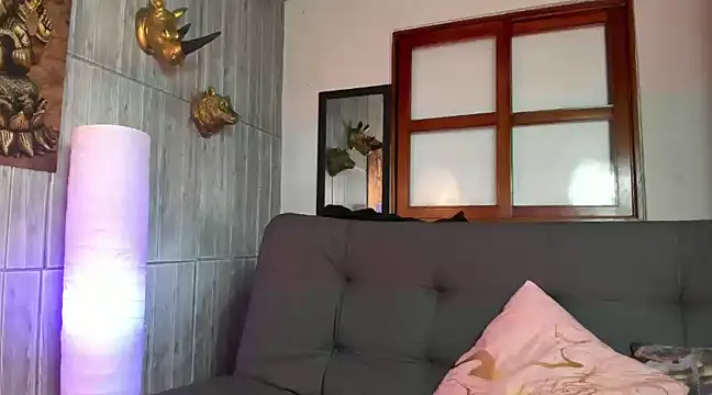 karla 999 online show from February 2025 01:19:02 AM