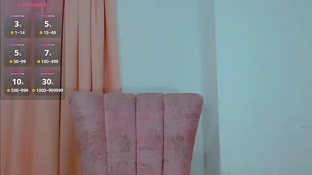 Snapshot of bimbocurvysex chatting on October 2025 02:32:01 AM bimbocurvysex online show from October 2025 02:32:01 AM