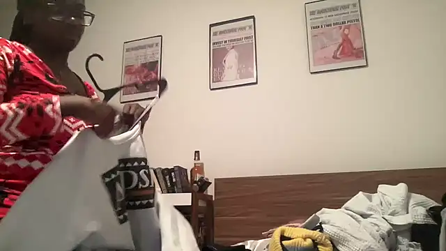 AveryJ99 online show from December 2024 10:54:02 PM