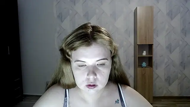 Melina Hot9 online show from September 2025 08:02:01 PM