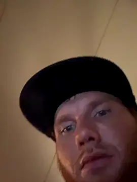 Snapshot of dcockell chatting on November 2025 10:07:02 PM dcockell online show from November 2025 10:07:02 PM