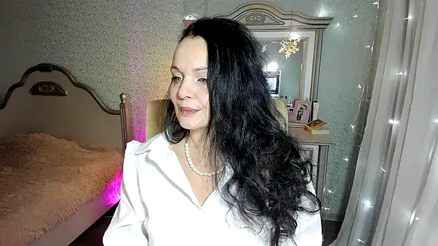 Snapshot of WitchBlueRose chatting on January 2025 04:34:01 PM WitchBlueRose online show from January 2025 04:34:01 PM
