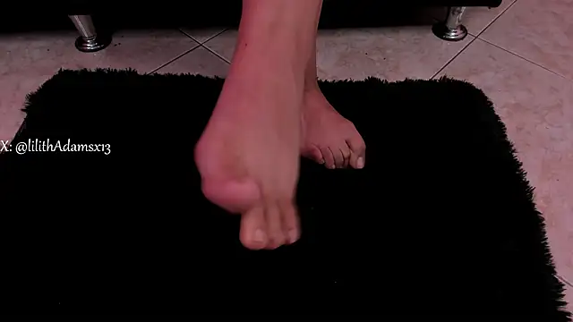 lilith-deveraux online show from October 2025 02:20:01 PM