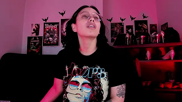 Snapshot of lilith-deveraux chatting on July 2026 04:56:01 PM lilith-deveraux online show from July 2026 04:56:01 PM